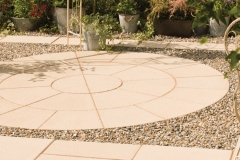 beautiful-circle-paving-garden-tiles-images