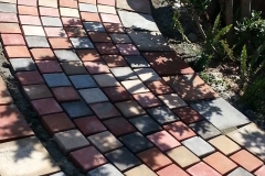 patios-sidewalks-circle-paving-tiles-materials-images
