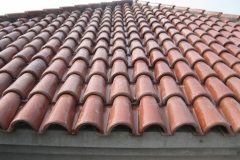 03-sloped-clay-roofing-tiles-house-images-pictures-images-gallery