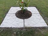 white-colours-stone-effect-garden-pavers-slabs-concrete-tiles-images